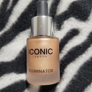 Iconic London illuminator